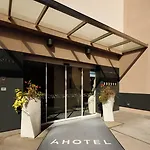 호텔 Ahotel 4*