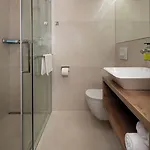 Ahotel 卢布尔雅那