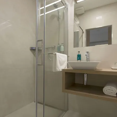 Ahotel 4* לובליאנה