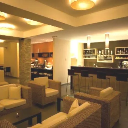 Hotel Ahotel 4*