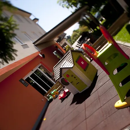 Ahotel Отель Любляна