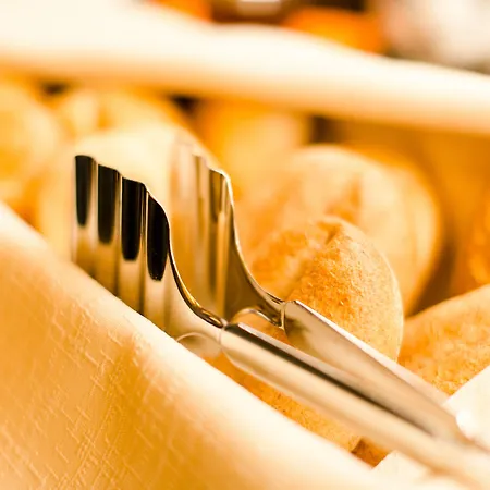 Отель Ahotel Любляна